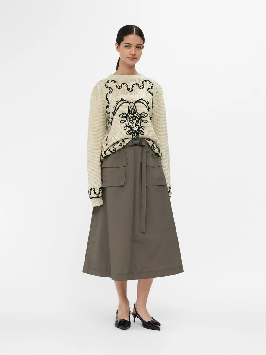 CHIO EMBROIDERED KNIT JUMPER (SANDSHELL/BLACK)