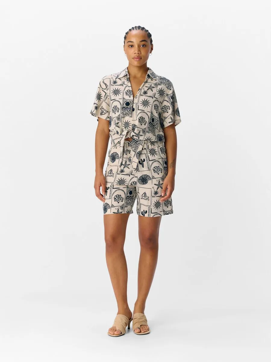 Ember Printed Shirt (Sandshell/Sky Captain)